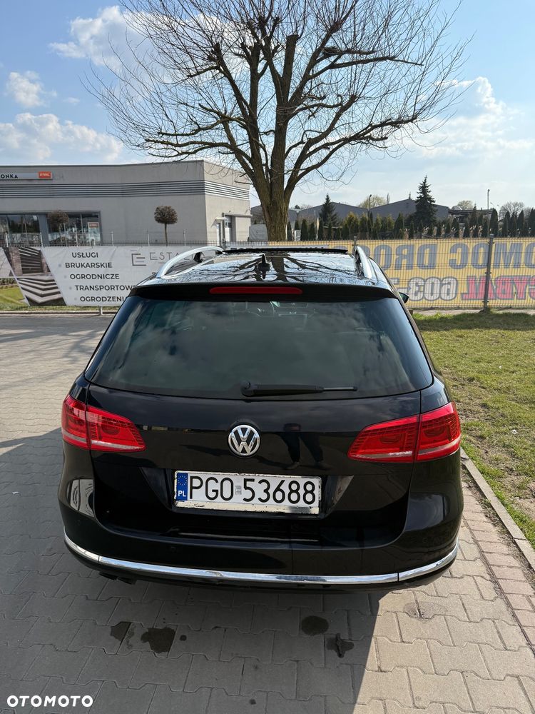 Volkswagen Passat 2.0 TDI Highline DSG - 8