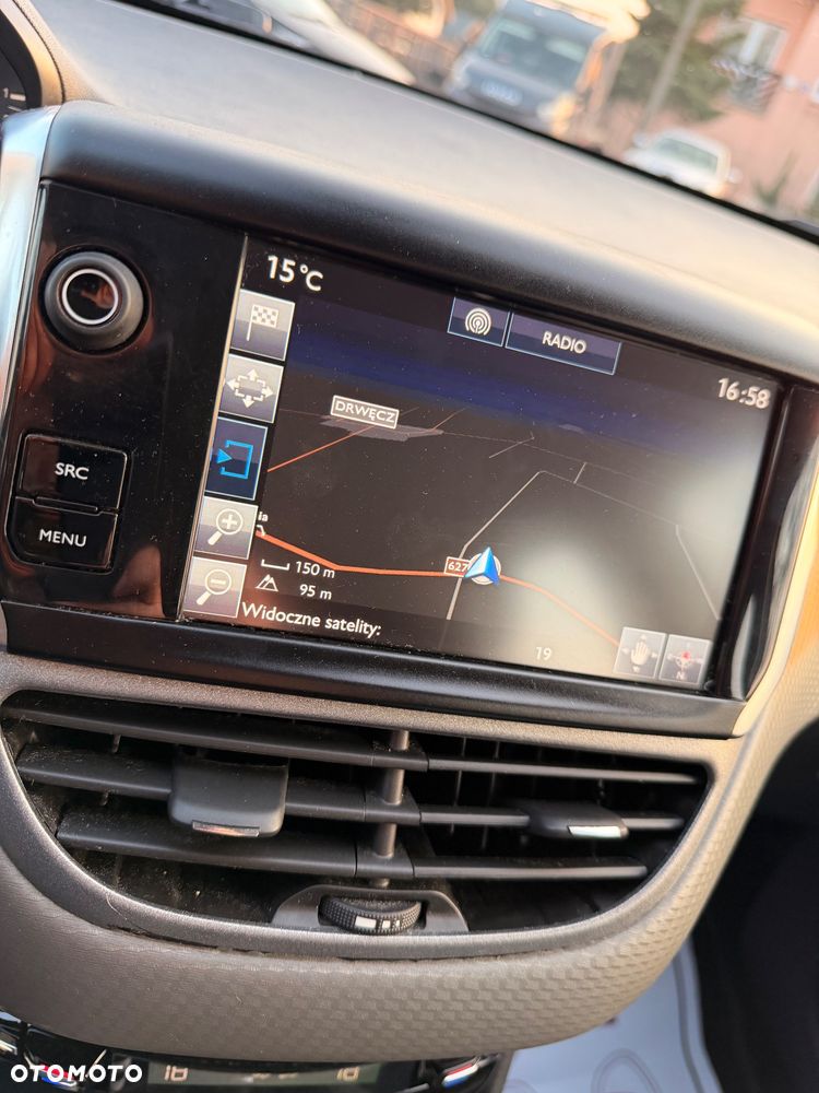 Peugeot 2008 PureTech 110 Stop&Start Allure - 25