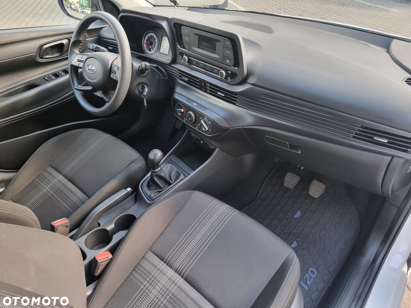 Hyundai i20 1.2 Pure - 15