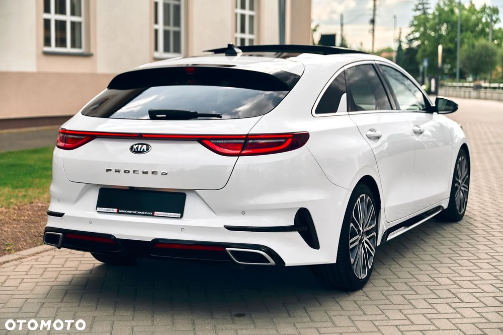 Kia ProCeed 1.5 T-GDI DCT7 OPF GT LINE - 12