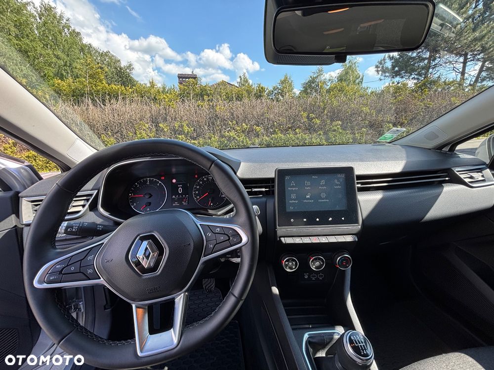 Renault Clio - 17