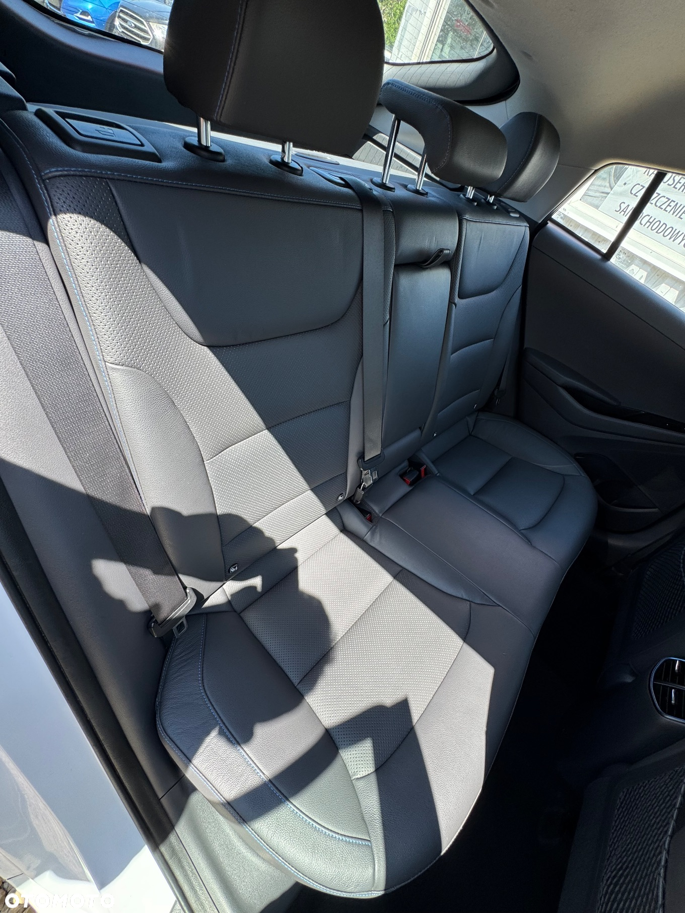 Hyundai IONIQ Hybrid 1.6 GDI Advantage - 16
