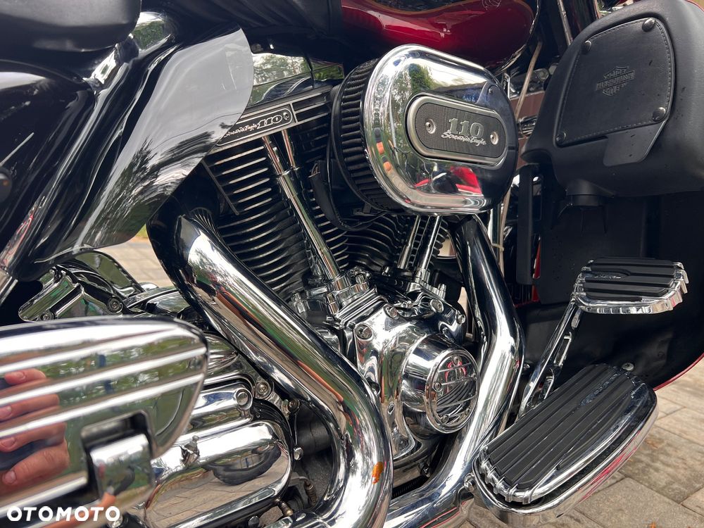 Harley-Davidson FLHTCU Ultra - 30