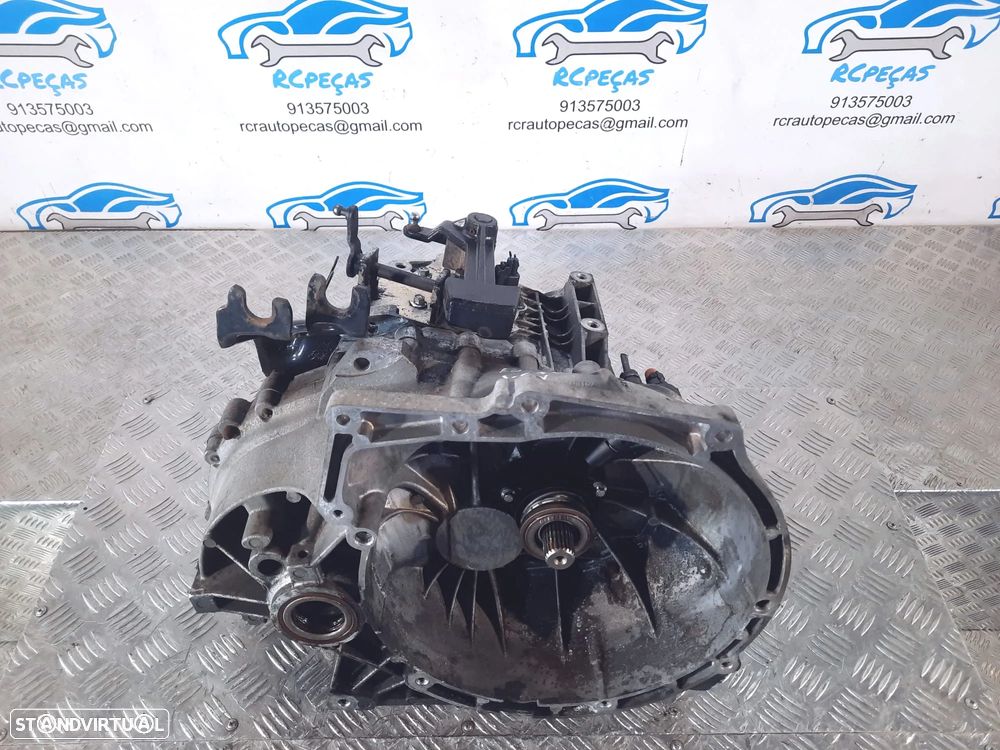 CAIXA VELOCIDADES MANUAL FORD FOCUS II 2 MK2 1.6 TDCI 16V 110CV G8DA 6M5R7002YC 6M5R-7002-YC CMAX C-MAX DM2 MAZDA 3 BK - 5