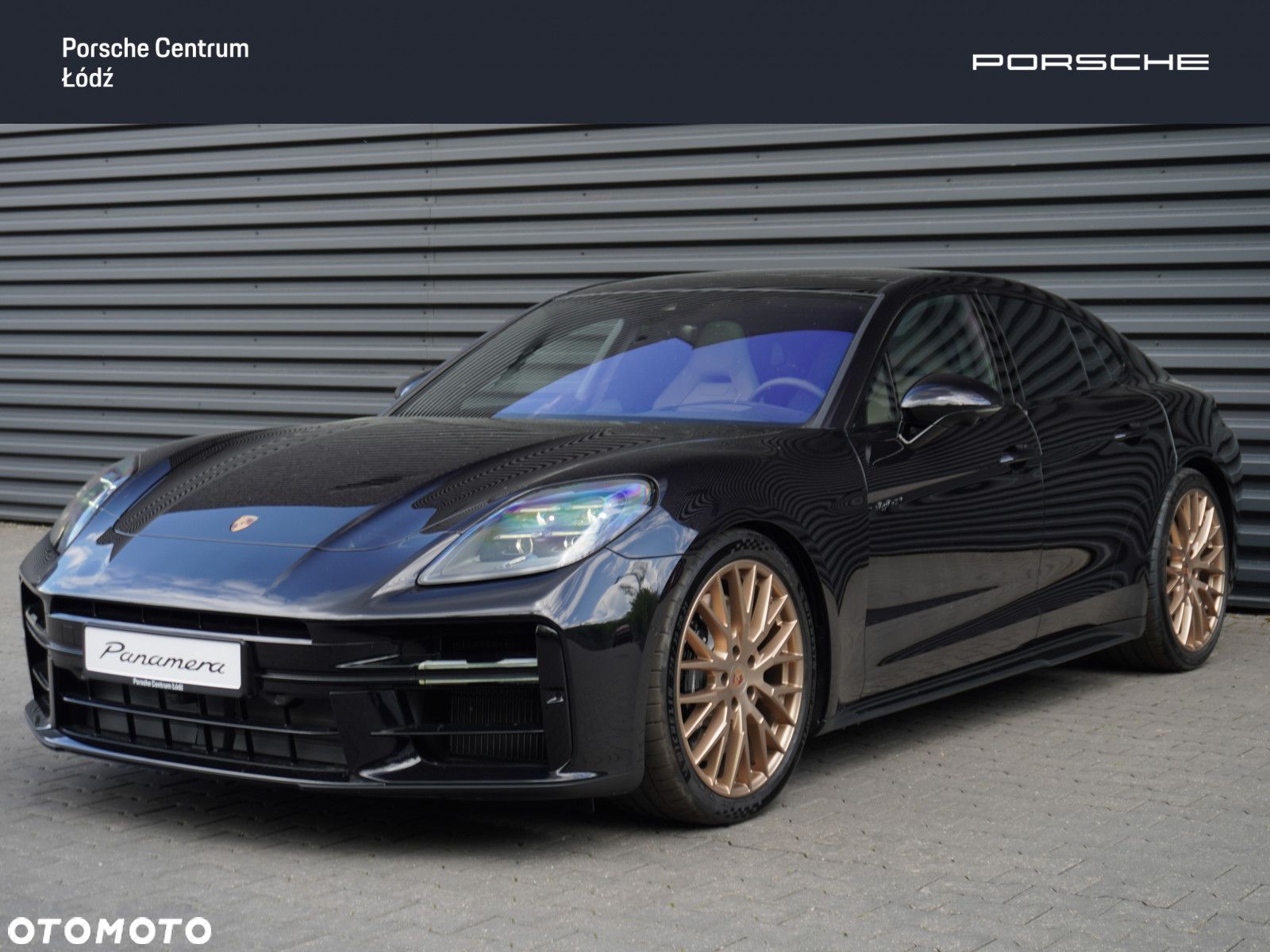 Porsche Panamera - 1