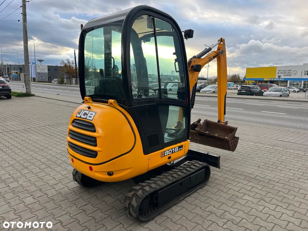 JCB 8018 CTS Gravemaster - 5