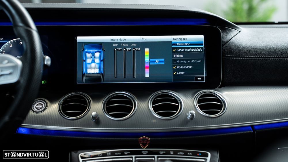 Mercedes-Benz E 300 de AMG Line - 26