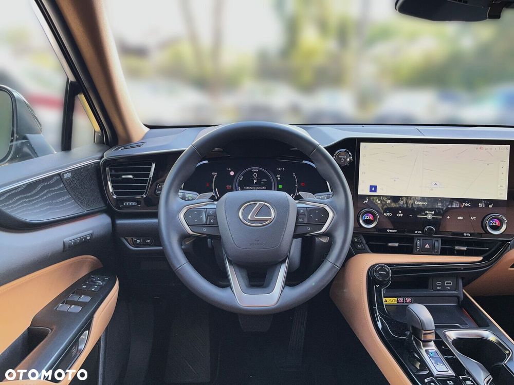 Lexus NX - 7