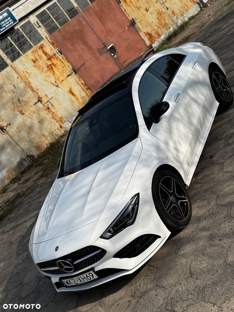 Mercedes-Benz CLA 250 E AMG Line 8G-DCT - 9