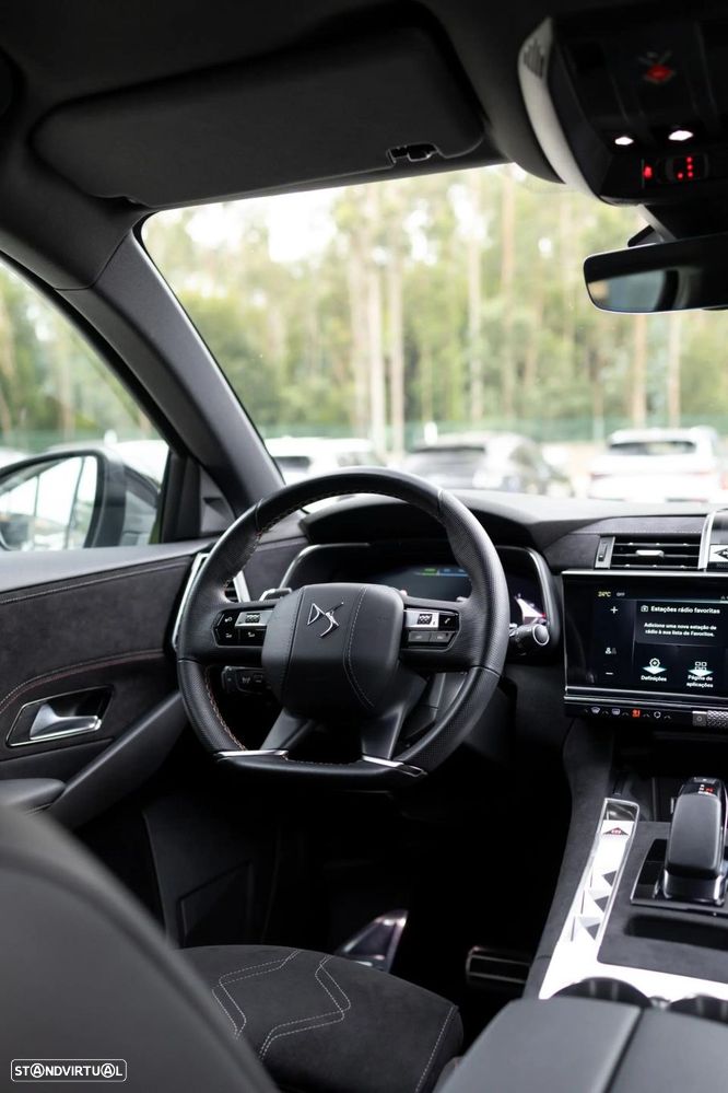 DS DS7 Crossback E-Tense Performance Line EAT8 - 24