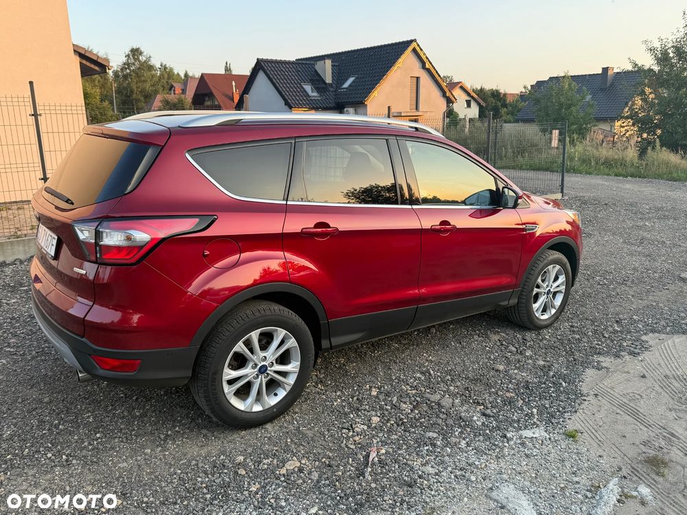 Ford Kuga 1.5 EcoBoost 2x4 Individual - 5