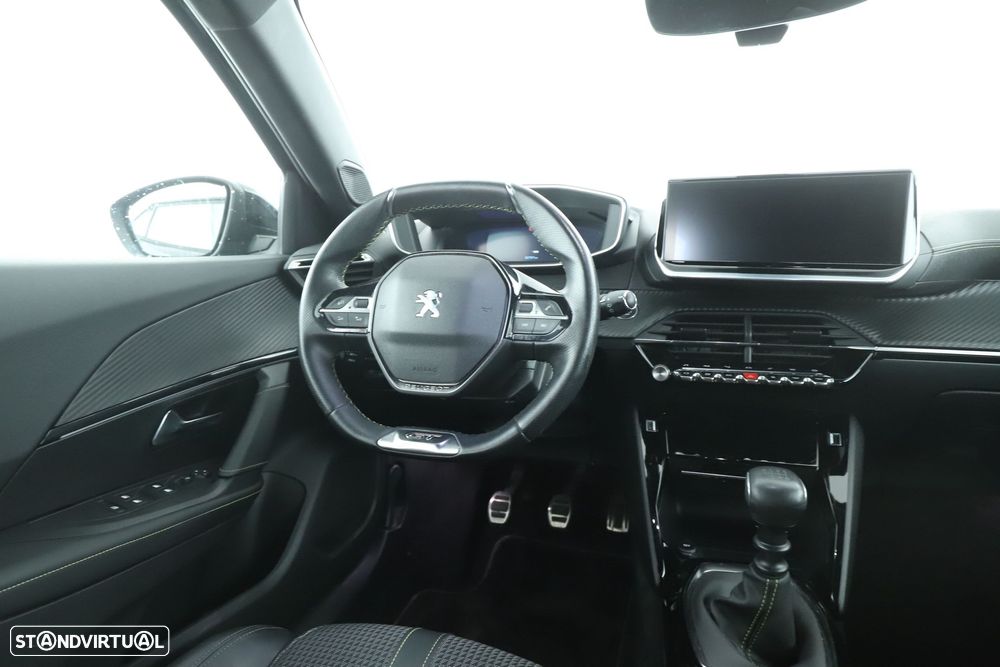 Peugeot 2008 1.2 PureTech GT Line - 11