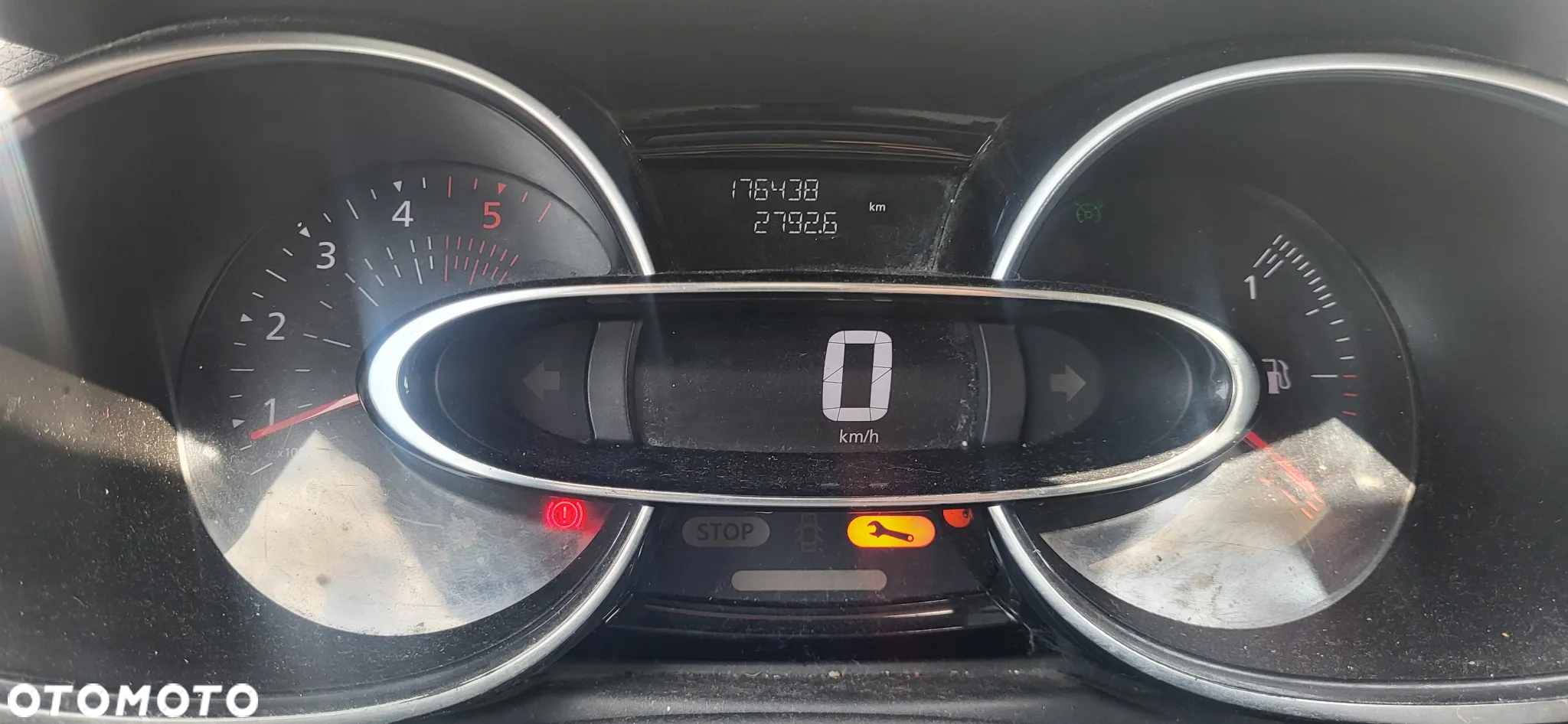 Renault Clio 1.5 dCi Energy Alize - 12