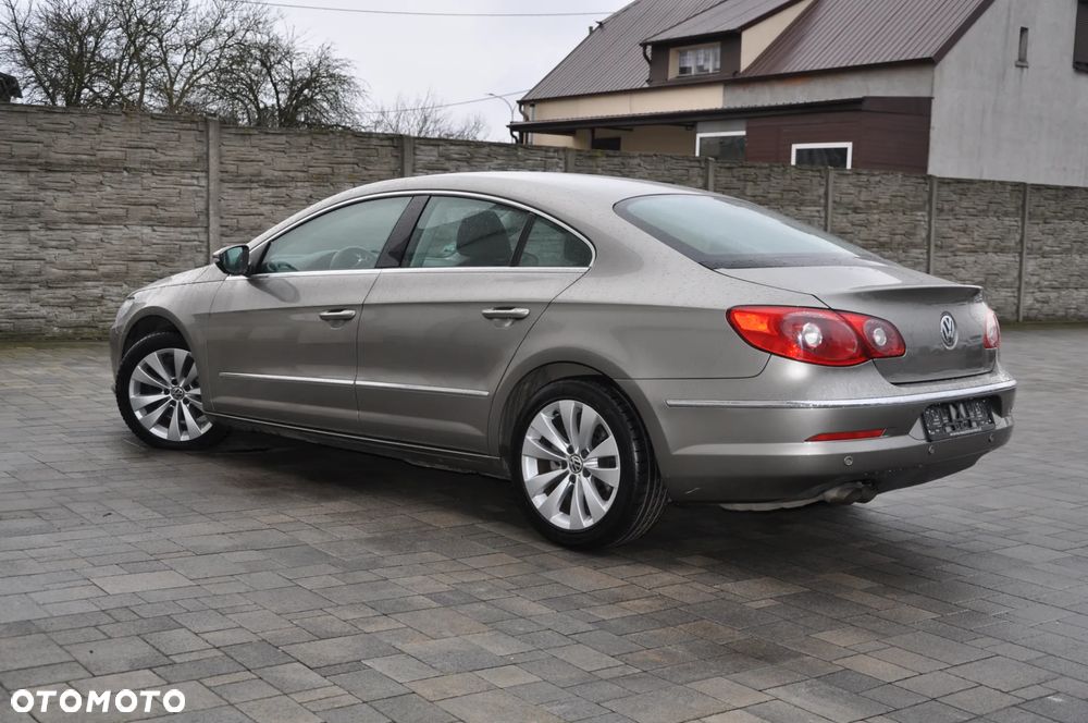 Volkswagen Passat CC 2.0 TDI Individual - 8