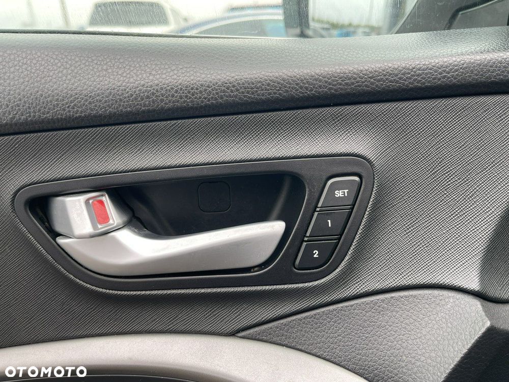 Hyundai Santa Fe 2.2 CRDI 4WD Automatik Premium - 16