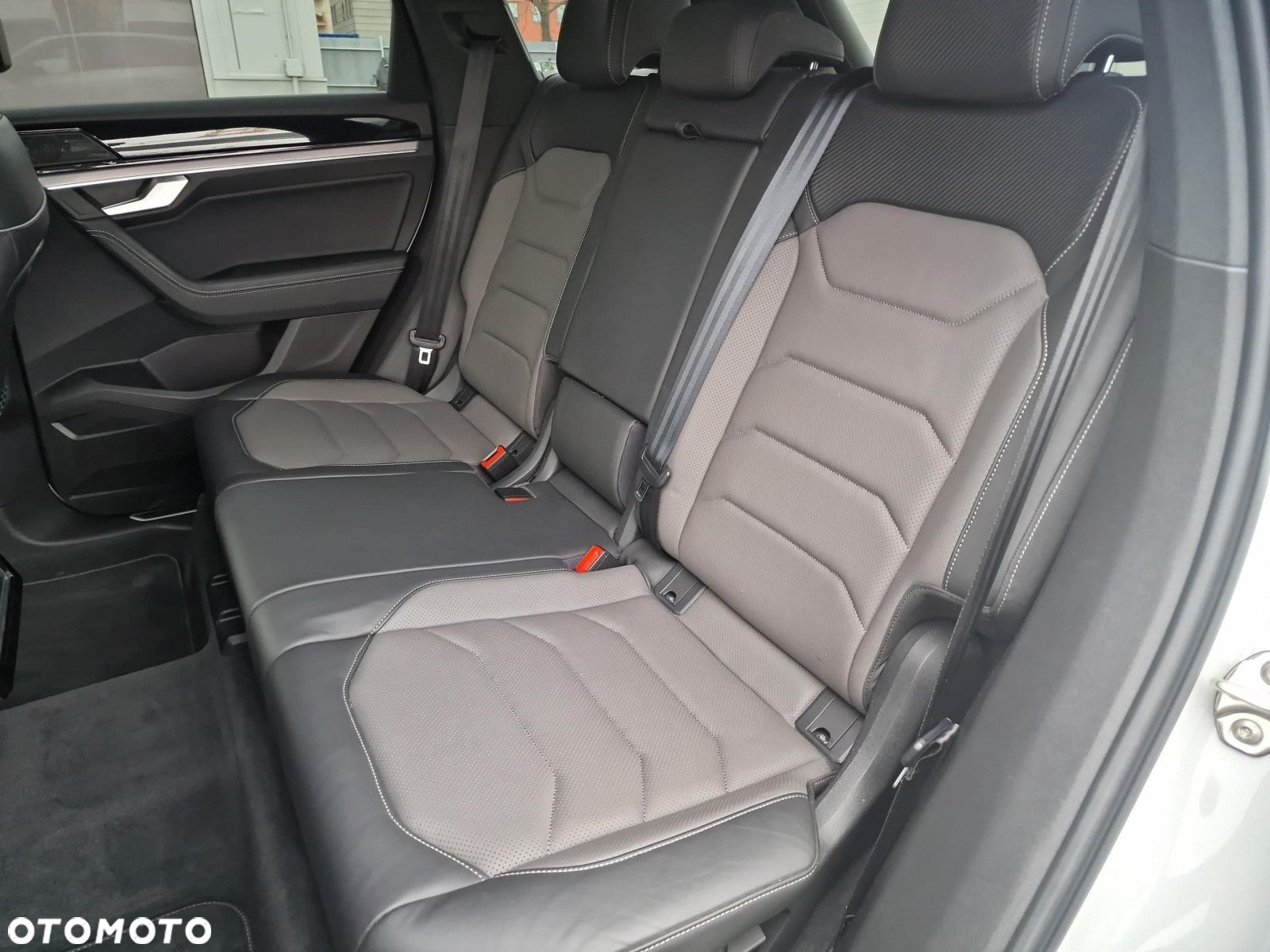 Volkswagen Touareg 3.0 V6 TDI SCR 4Mot R-Line - 21