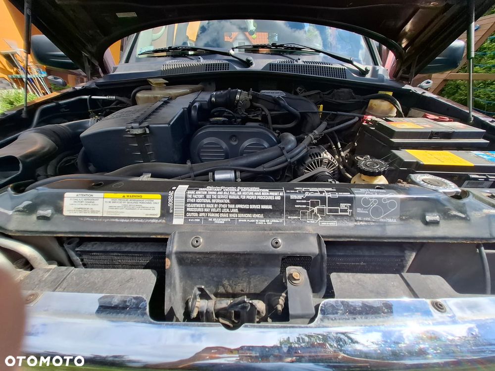 Jeep Cherokee 2.4 Sport - 8