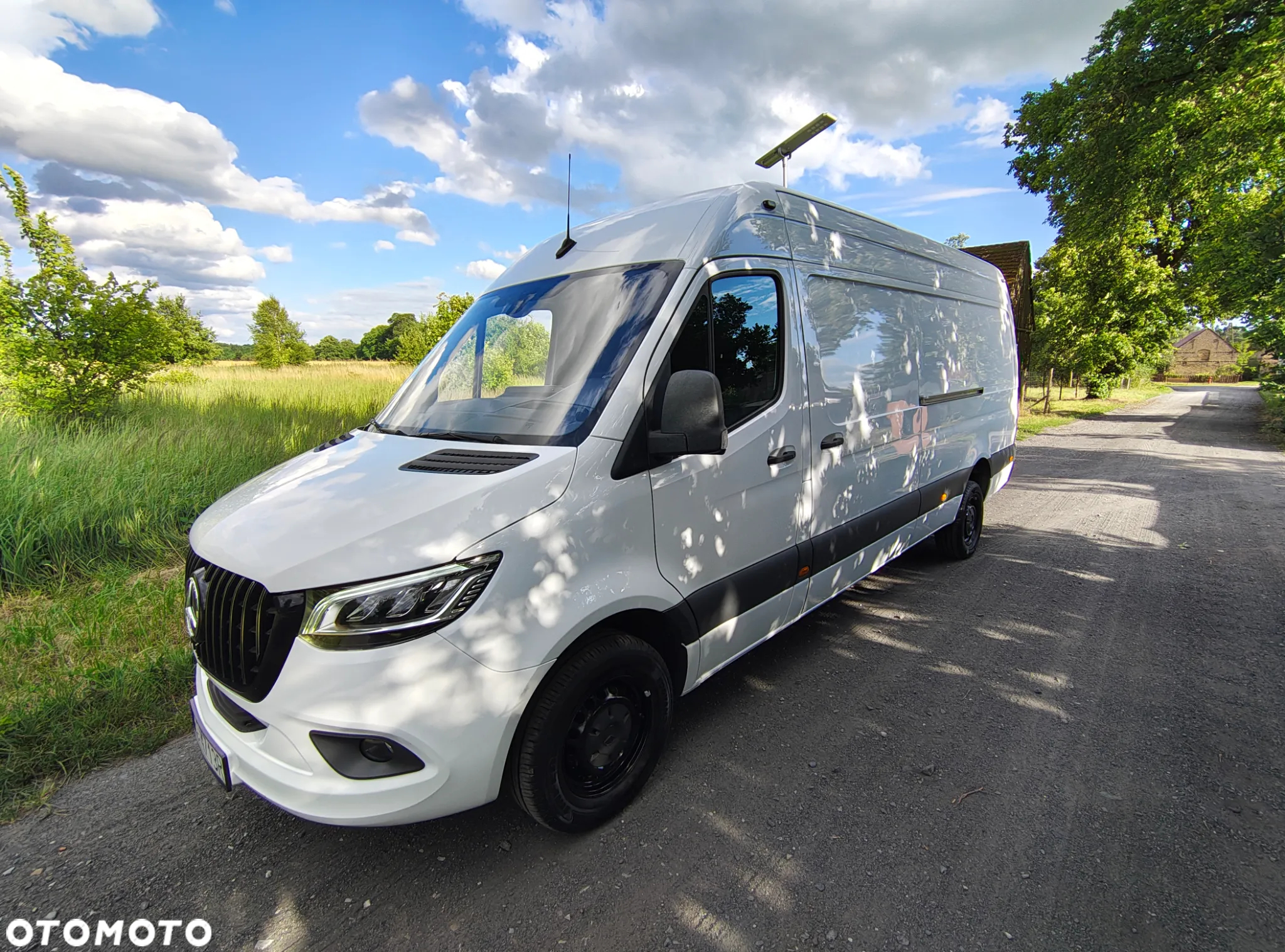 Mercedes-Benz Sprinter - 5