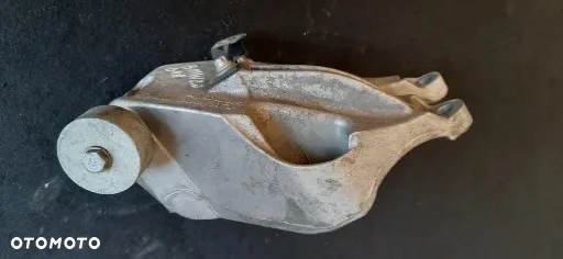 ŁAPA MOCOWANIE SILNIKA WSPORNIK - BMW b48 LEWA  2211 6864595 03 6861565 9 185747 10HU - 6