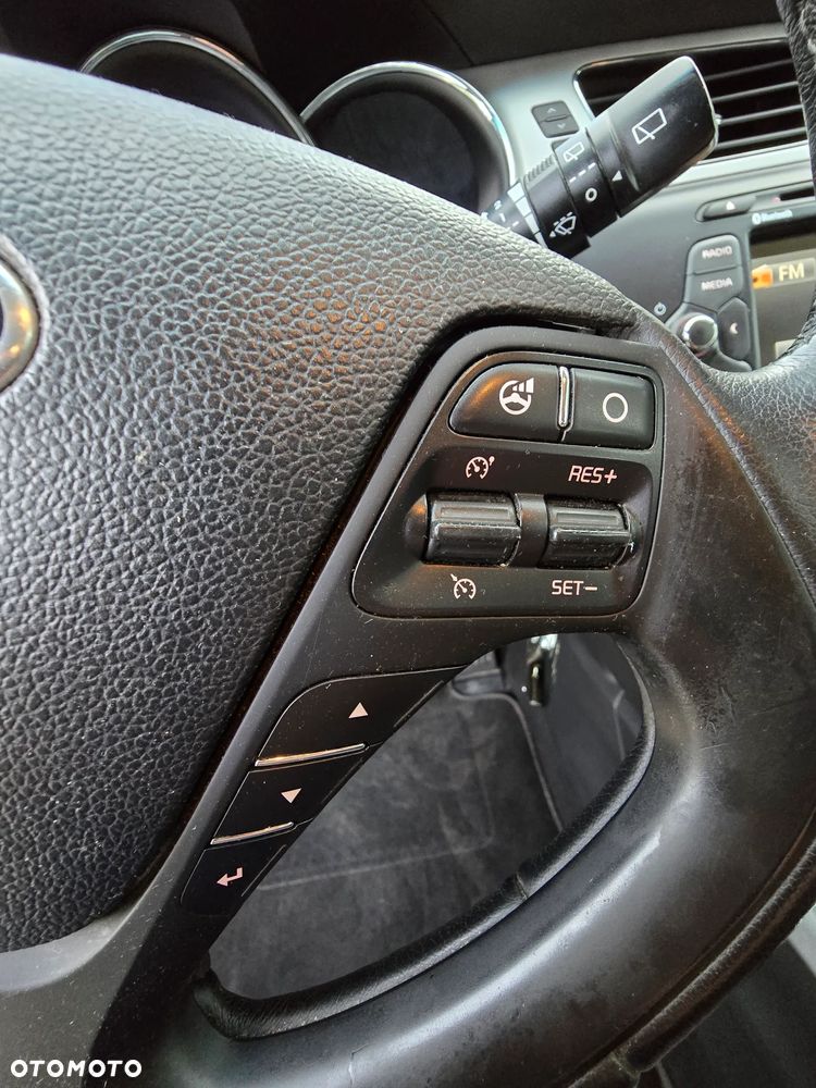Kia Ceed 1.6 CRDi 128 97g Edition 7 - 21