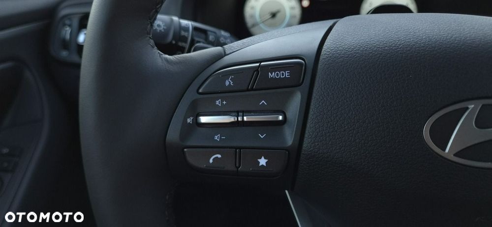 Hyundai i30 1.6 T-GDI Smart DCT - 18
