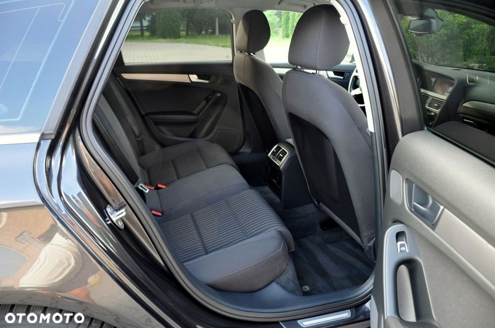 Audi A4 Avant - 19