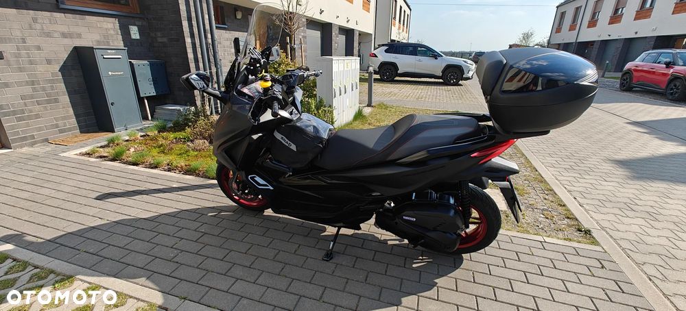 Honda NSS - 34