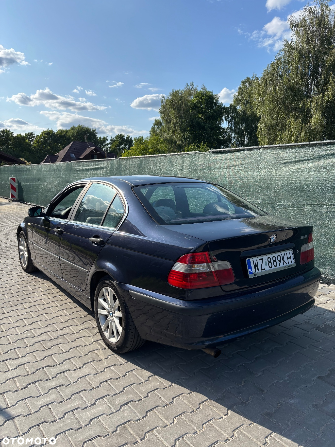 BMW Seria 3 318i - 2