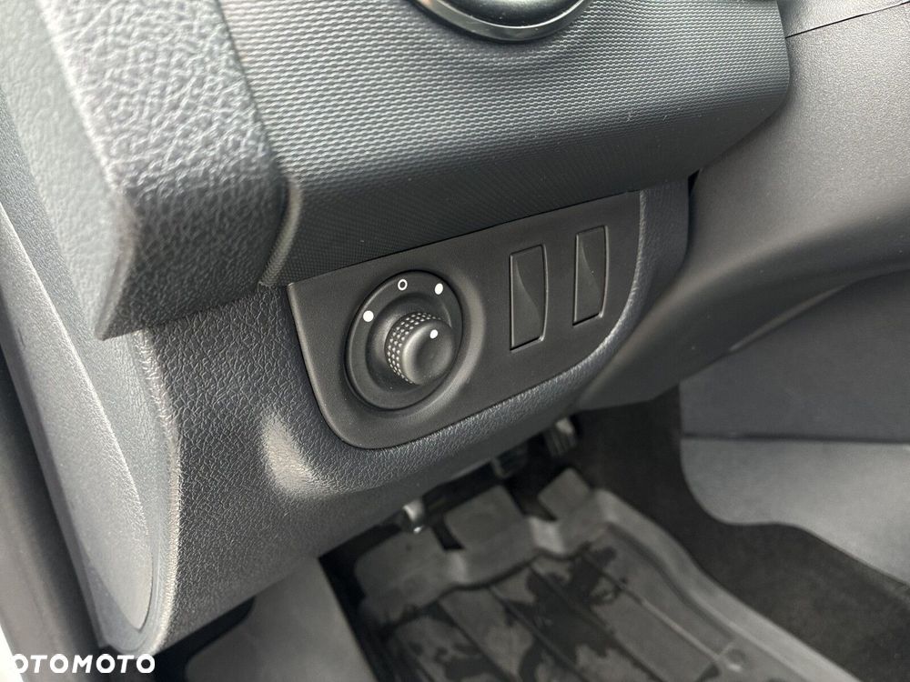 Dacia Sandero 1.0 SCe Laureate - 18
