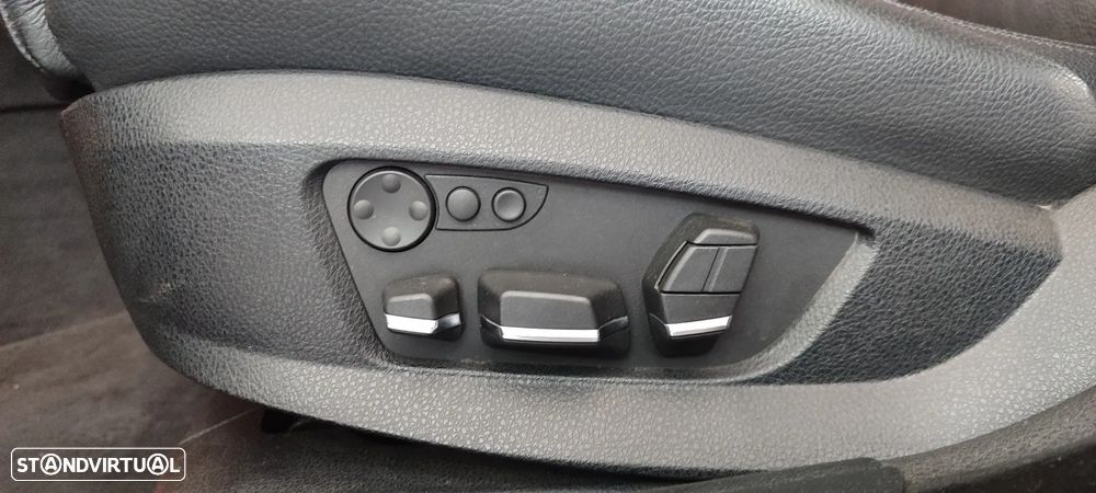 BMW 535 d Pack M Auto - 27