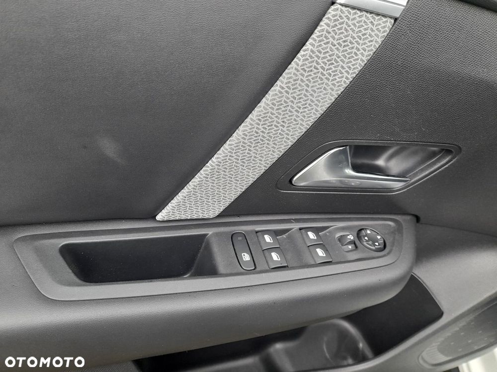 Citroën C4X 1.2 PureTech Feel Pack S&S EAT8 - 12