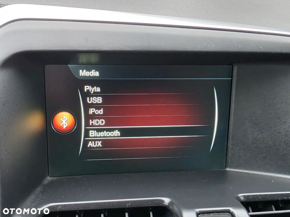 Volvo XC 60 D3 Geartronic Momentum - 34