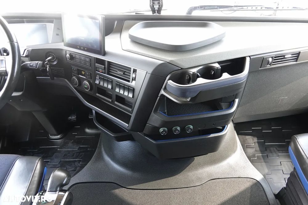 Volvo FH 460 / I SAVE / I-SHIFT / 2023 - 29