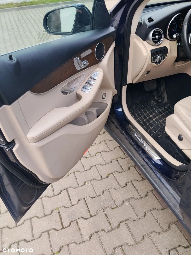 Mercedes-Benz GLC - 3