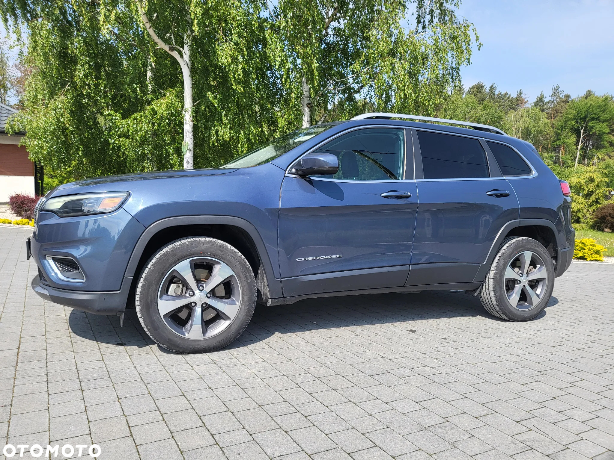 Jeep Cherokee - 6
