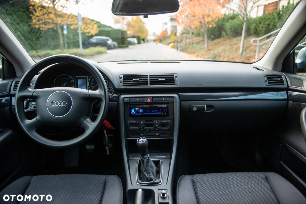 Audi A4 Limousine - 26