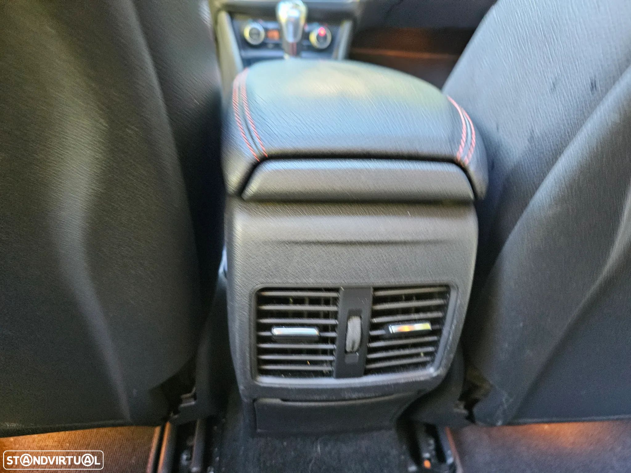 Mercedes-Benz GLA 220 - 7