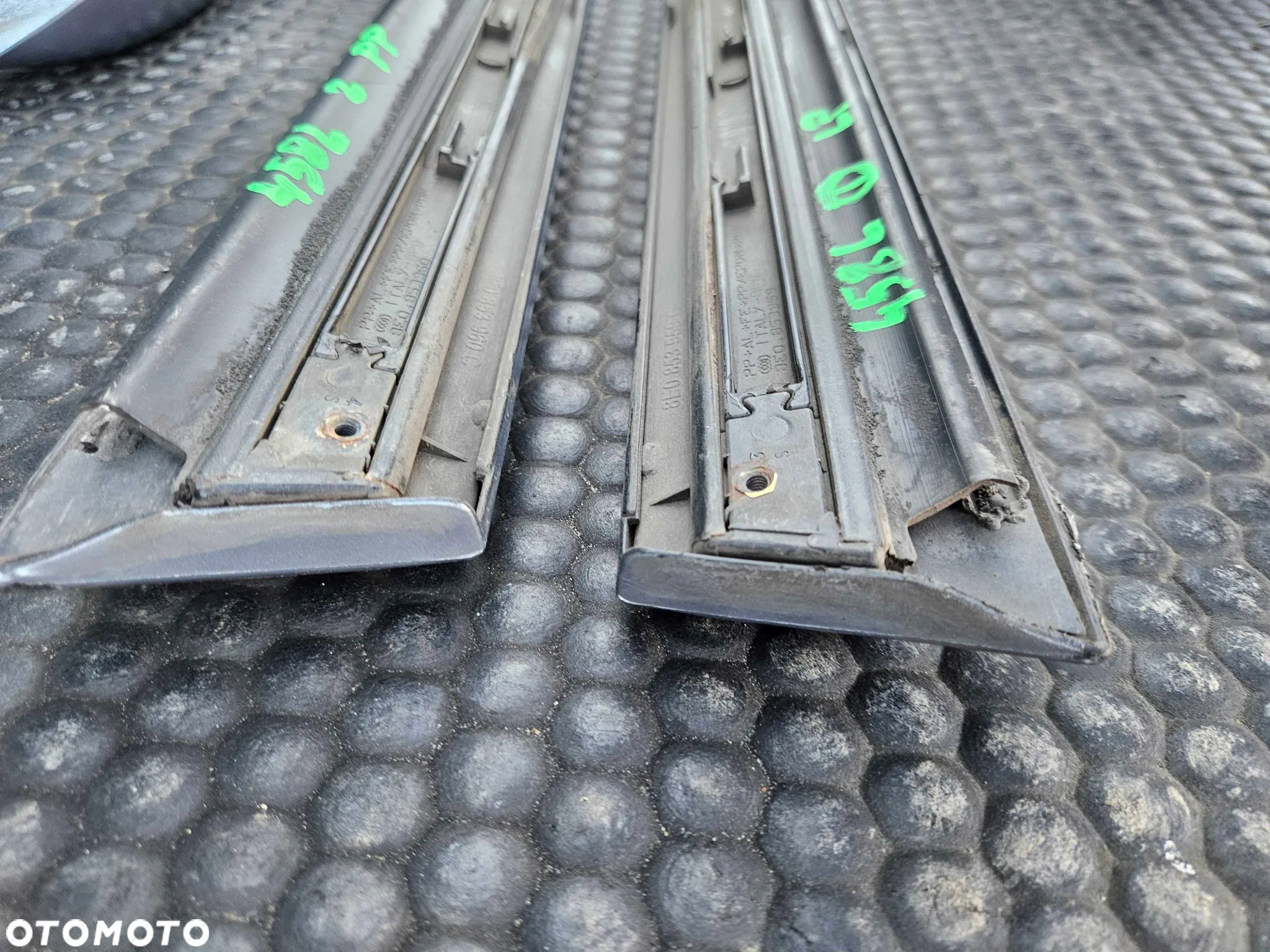 Listwa Listwy Drzwi S-Line Dolne Srebrne Komplet Audi A4 B6 B7 Oryginalne - 27