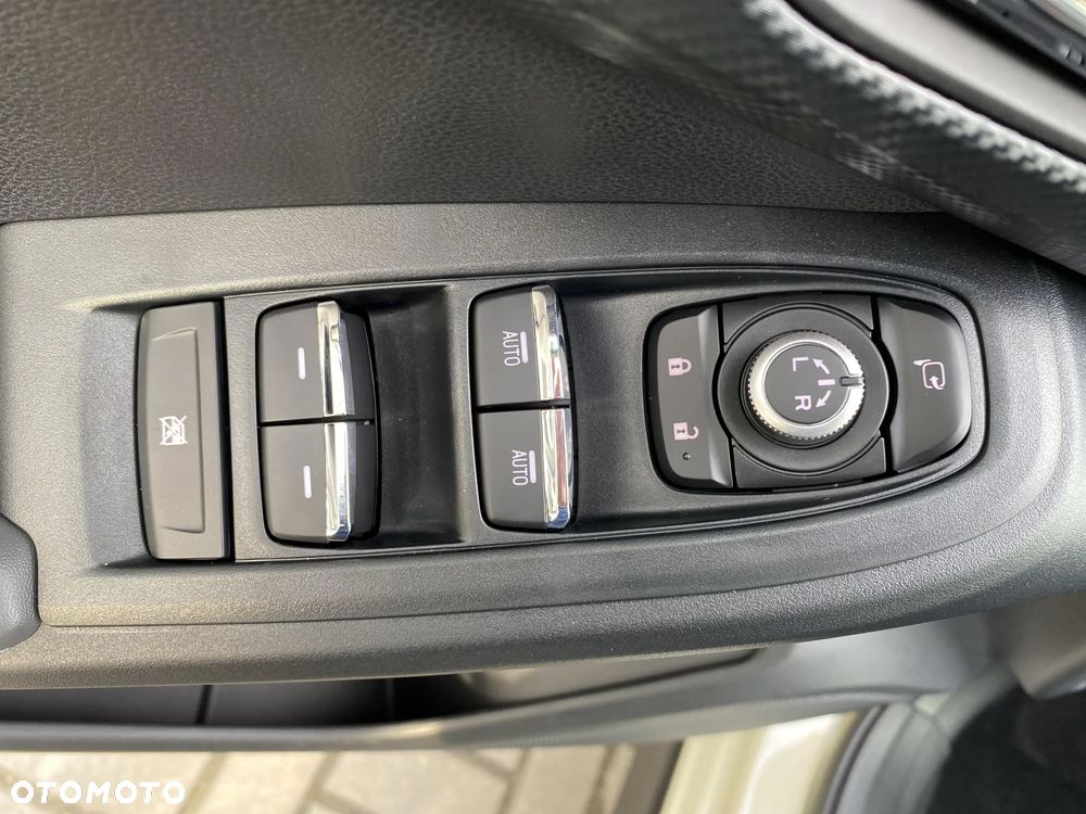 Subaru Crosstrek 2.0i-S e-Boxer Platinum (EyeSight) Lineartronic - 19