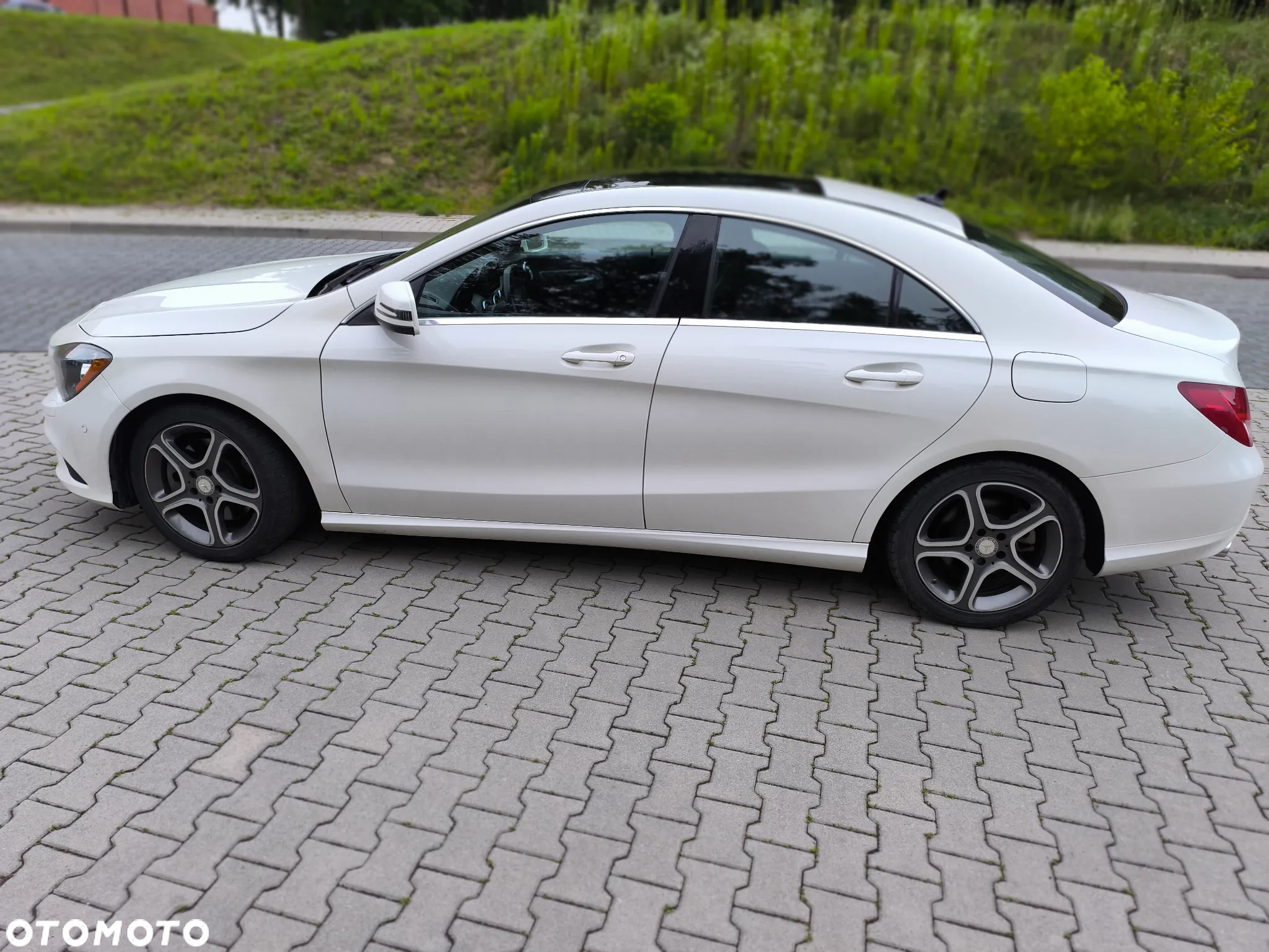 Mercedes-Benz CLA 250 7G-DCT - 19