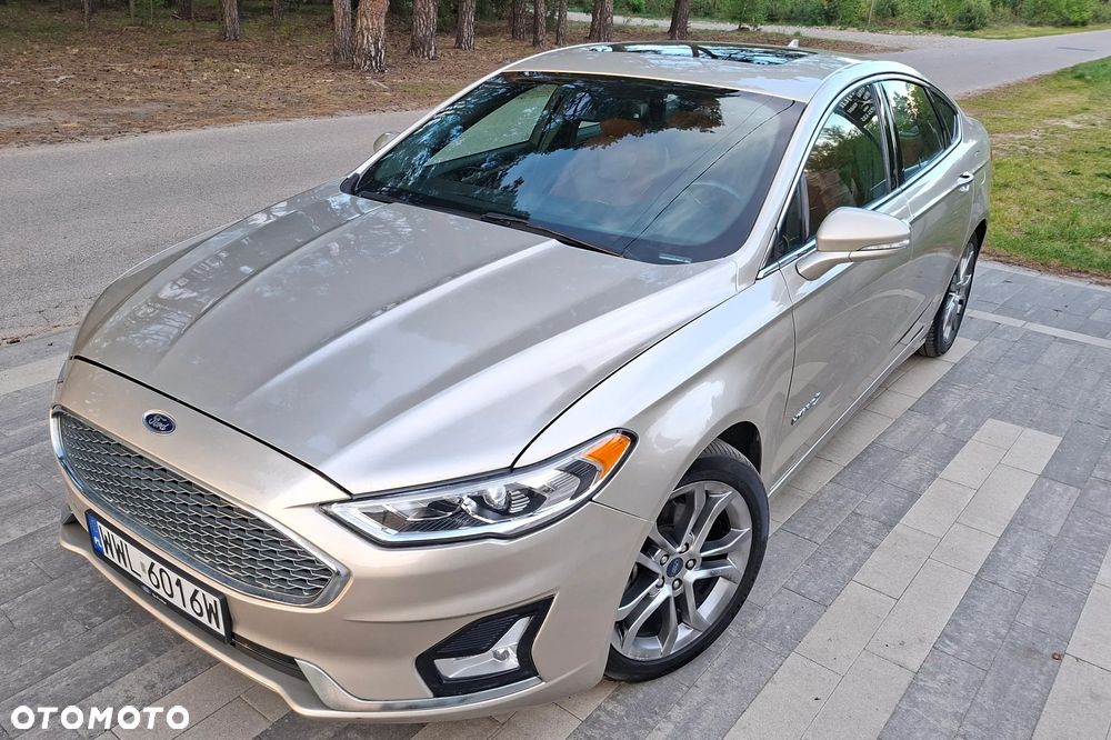 Ford Mondeo 2.0 Hybrid Titanium - 20