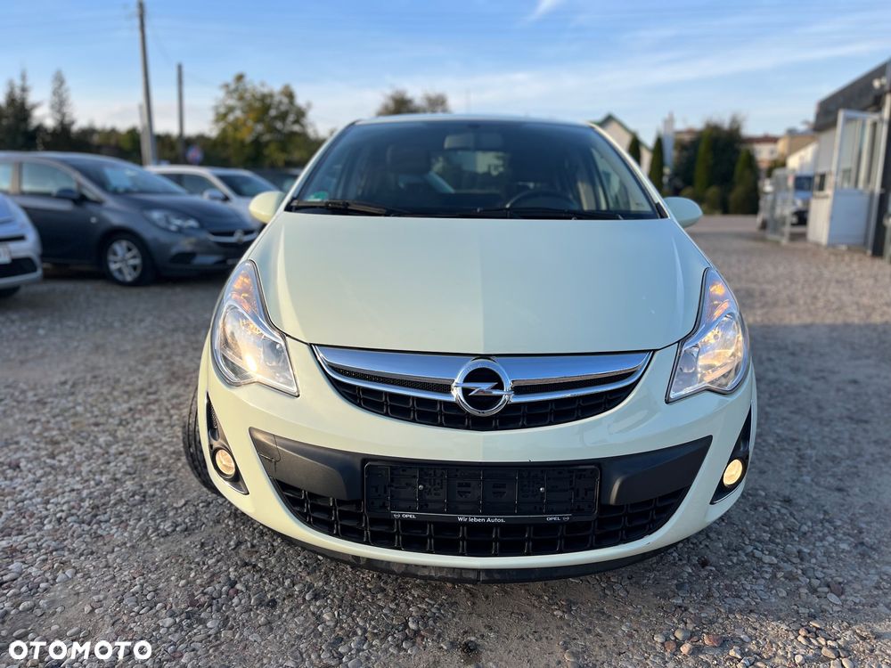 Opel Corsa 1.4 16V Satellite - 2