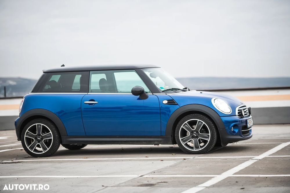 Mini Cooper Standard - 21