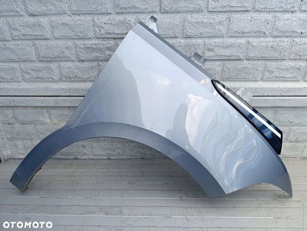 VW ID BUZZ 22- BŁOTNIK PRAWY PRZEDNI - 4