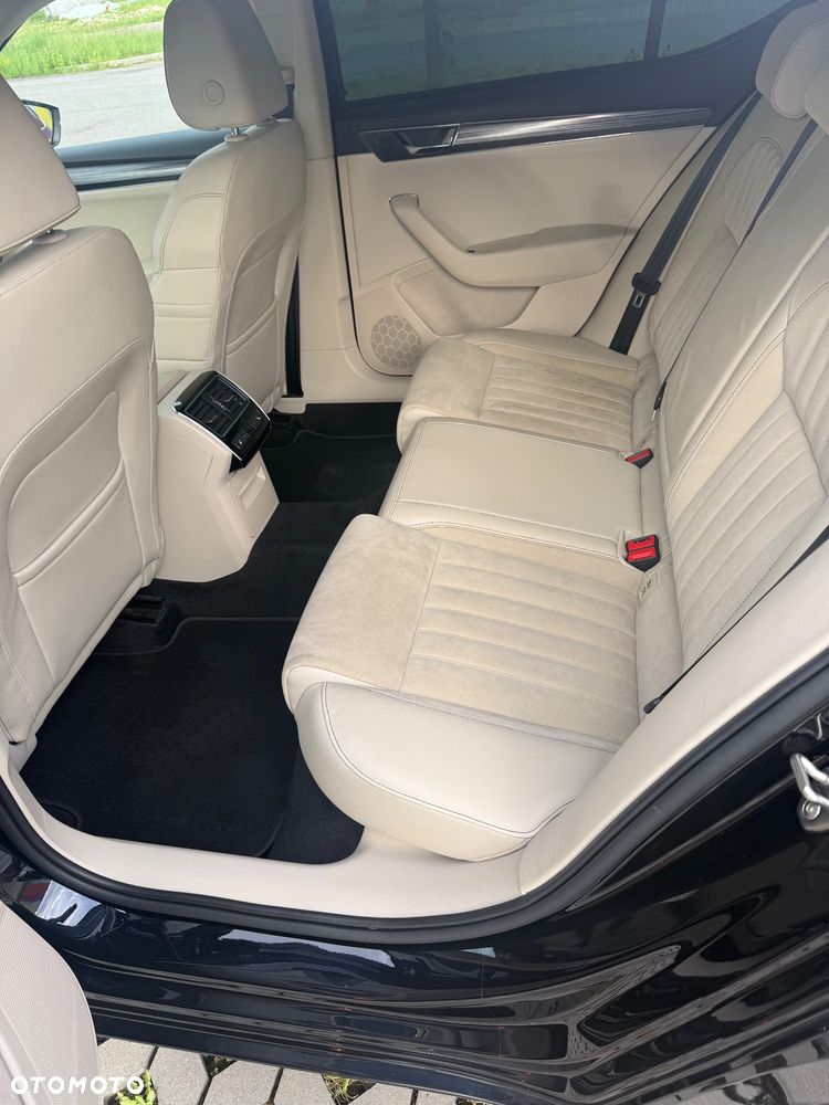 Skoda Superb 2.0 TSI 4x4 L&K DSG - 11