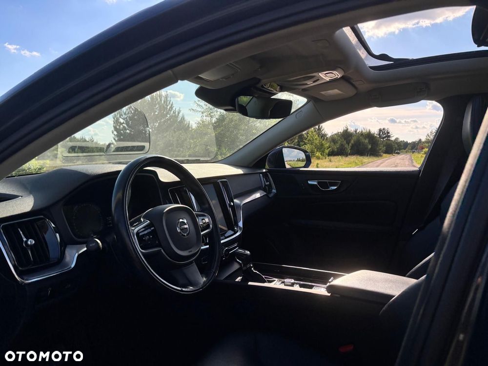 Volvo S60 T6 AWD Momentum Pro - 15
