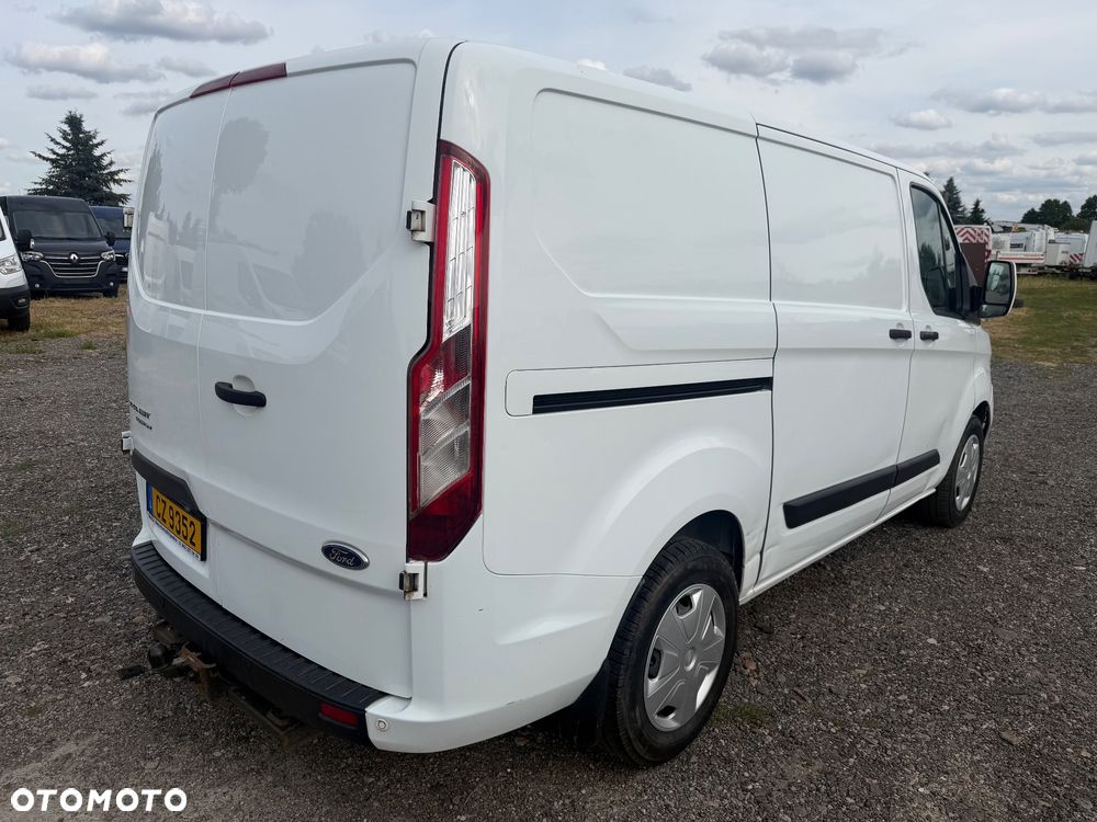Ford Transit Custom - 7