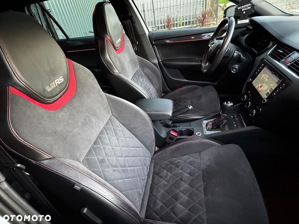 Skoda Octavia 2.0 TDI 4x4 DSG RS - 31