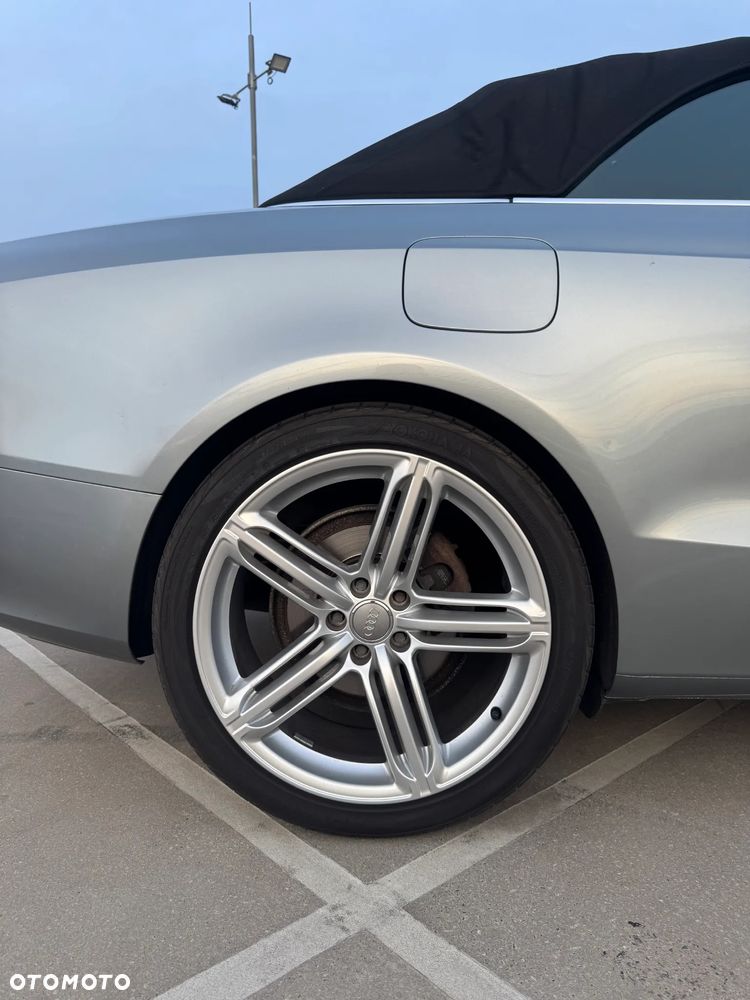 Audi A5 Cabrio - 32