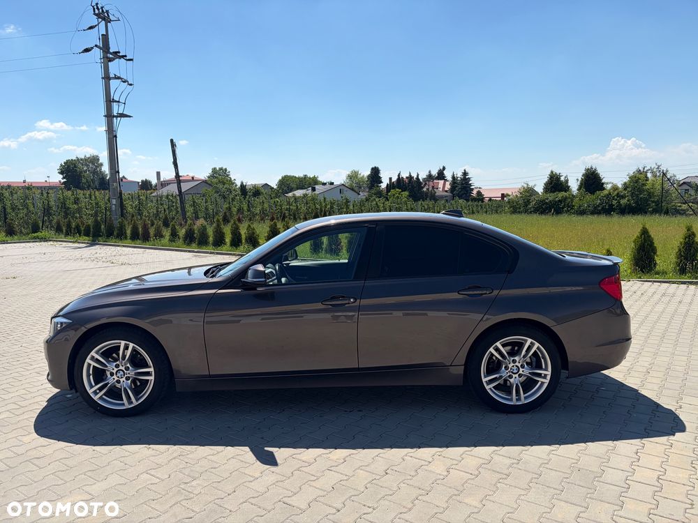 BMW Seria 3 318d Modern Line - 5